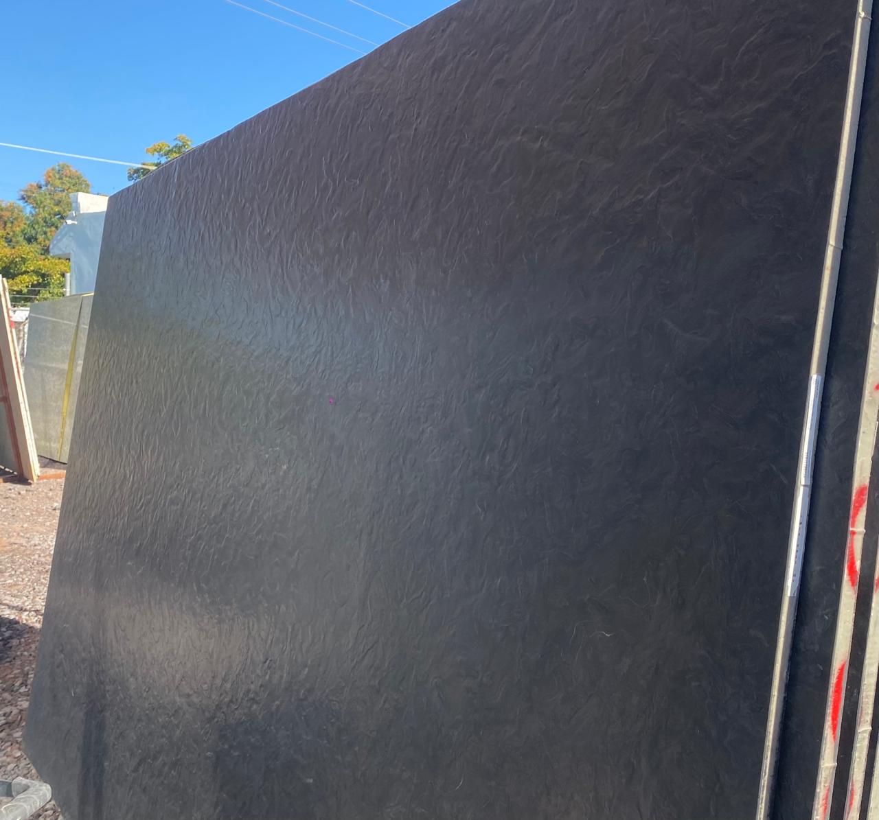 Cuarcita Madre Perola 3.23 x 1.93 acabado pulido y brillado. Image